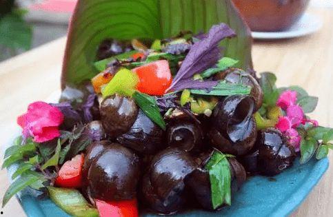 吃田螺时可以吃瓜吗,夏日消暑美食搭配指南