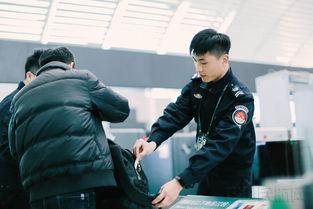 安检员吃瓜趣事,揭秘机场“幕后”欢乐瞬间