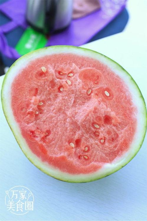 优质小胡吃瓜,探寻优质美食背后的故事