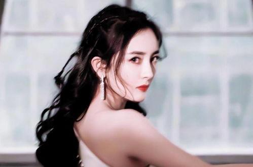 杨幂吃瓜星光,揭秘娱乐圈背后的故事