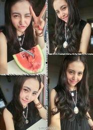 吃瓜照女,揭秘校园里的那些“吃瓜”女生