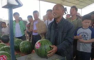 云南大妈吃瓜群众,云南大妈成吃瓜群众焦点