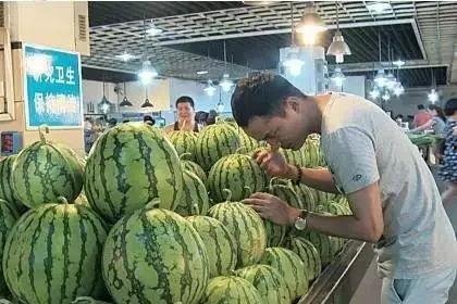 缅北挑人手筋的吃瓜,揭秘神秘组织背后的黑暗真相