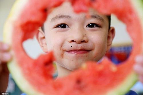 吃瓜比赛欢乐多,一场舌尖上的狂欢盛宴