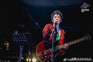 吃瓜曾轶可,吃瓜群众的娱乐焦点