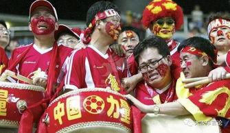 上海球迷吃瓜视频,揭秘球场背后的趣味瞬间