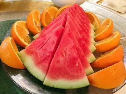 海经校园吃瓜,吃瓜群众揭秘校园美食江湖