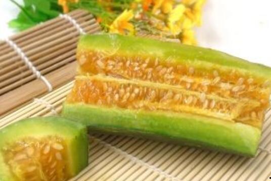 景区吃瓜酥瓜,酥脆瓜果，尽享甜蜜时光